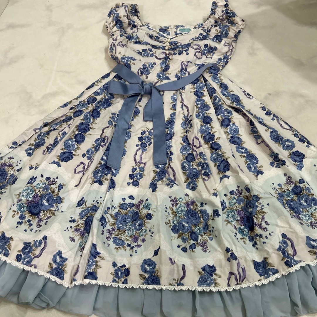 美品☆Victorian maidenヴィクトリアンメイデン薔薇柄ワンピース 美品☆Victorian maidenヴィクトリアンメイデン薔薇柄ワンピース