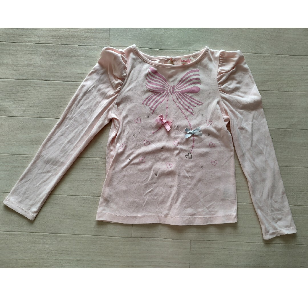 BUTTERFLY(バタフライ)のButterfly　長袖Ｔシャツ　120 キッズ/ベビー/マタニティのキッズ服女の子用(90cm~)(Tシャツ/カットソー)の商品写真