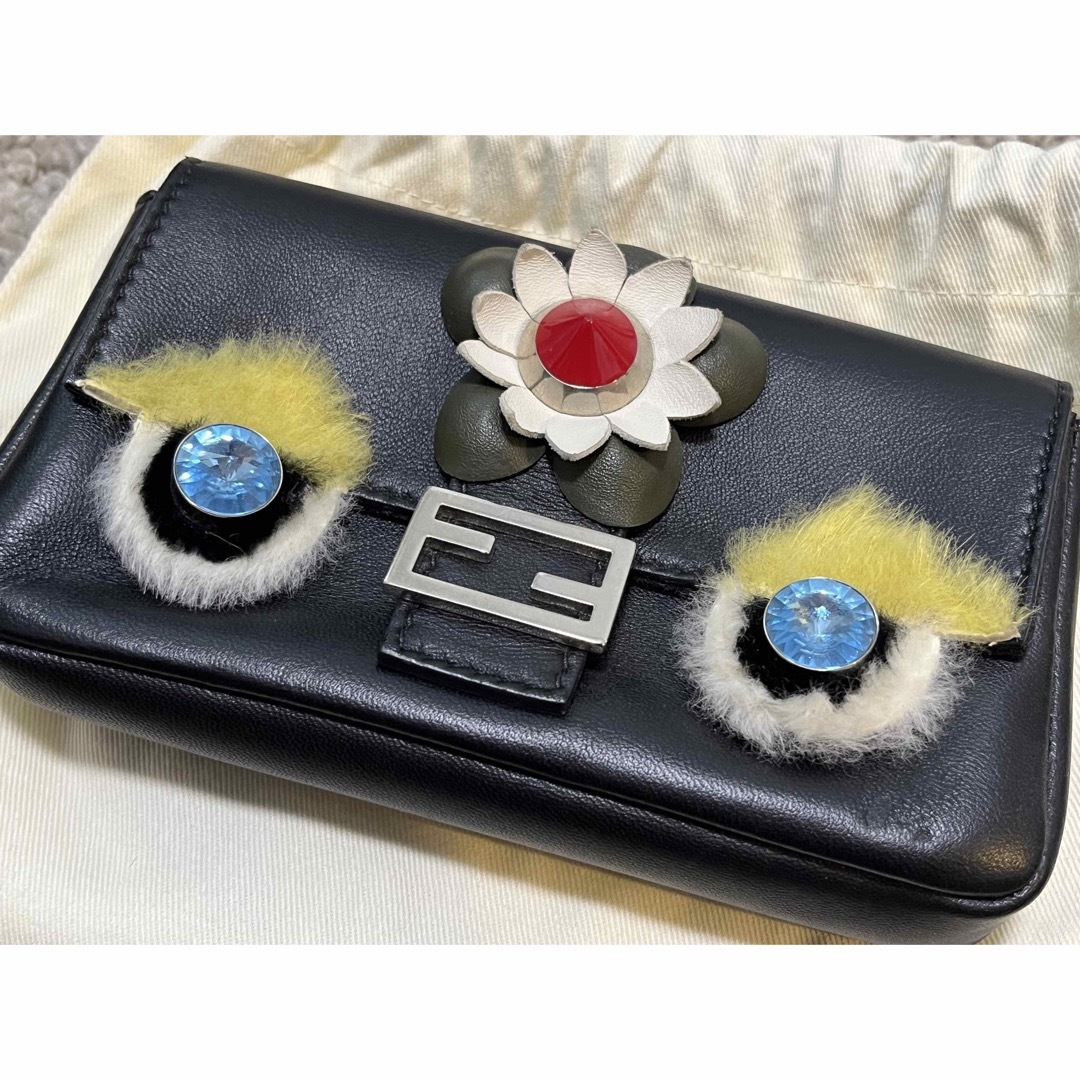 FENDI(フェンディ)のFENDI フェンディ2way モンスター　マイクロバケット　チェーン　バッグ レディースのバッグ(ショルダーバッグ)の商品写真