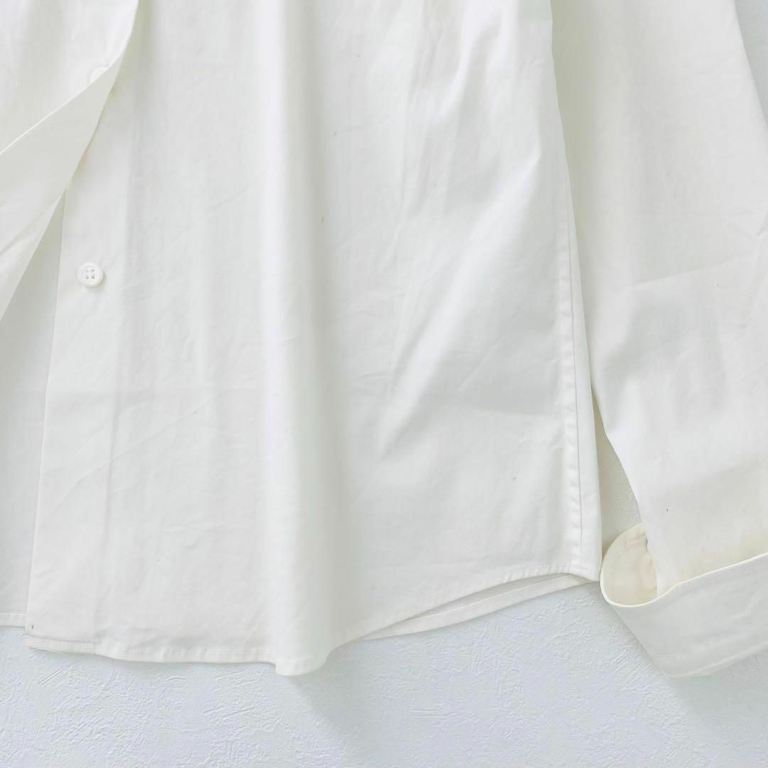 プラダ　長袖シャツ　襟付き　カジュアル　シンプル　イタリア製　白　L