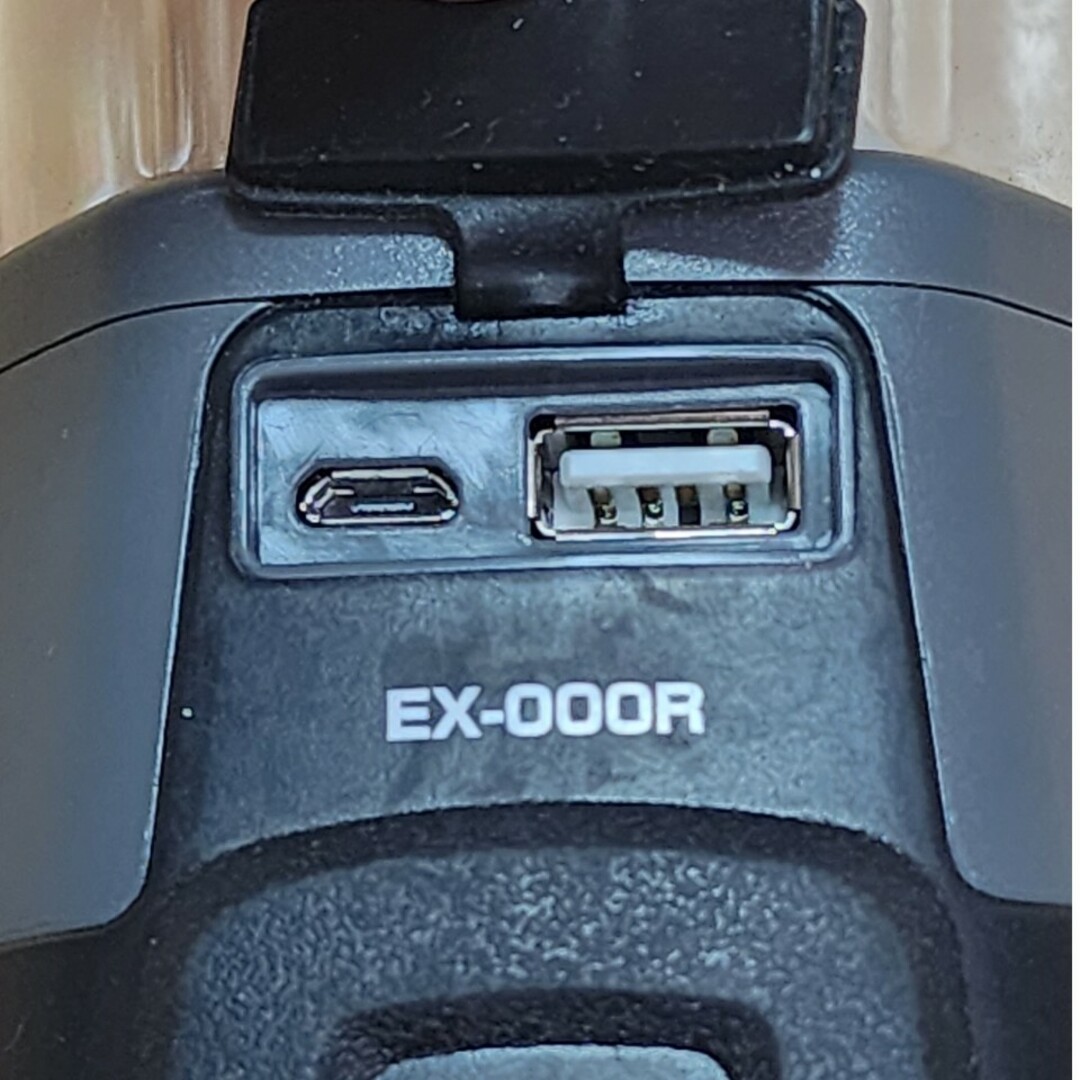 GENTOS(ジェントス)のジェントス　充電式　LEDランタン　EX-000R スポーツ/アウトドアのアウトドア(ライト/ランタン)の商品写真