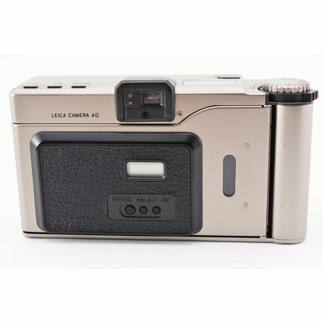 14011 Leica Minilux 40mm f2.4 SUMMARIT