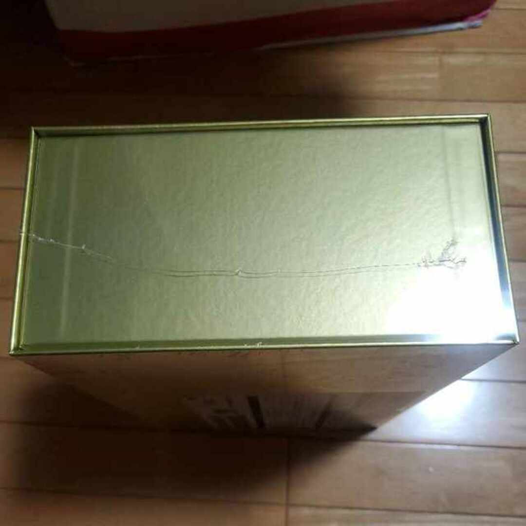 25th ANNIVERSARY GOLDEN BOX