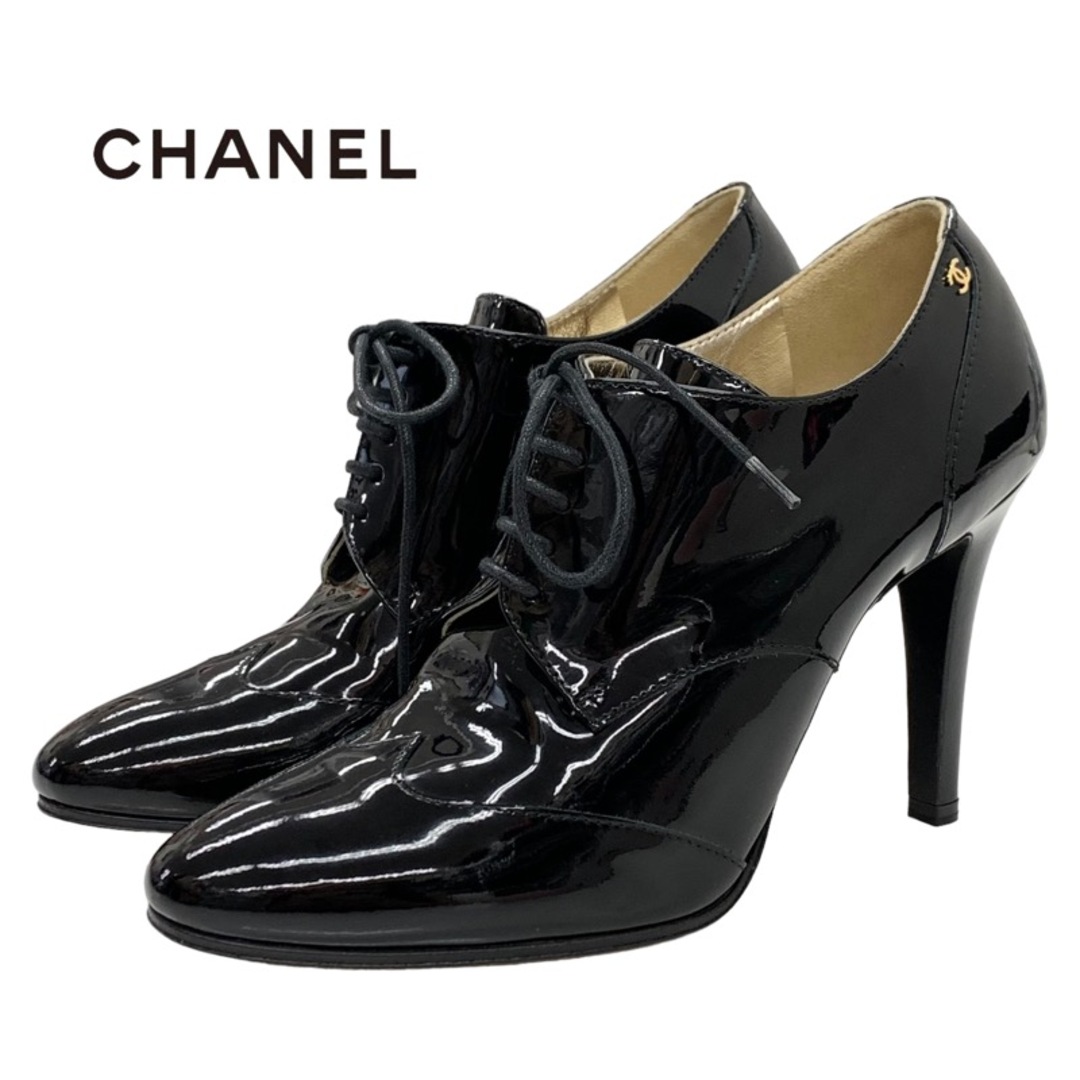 CHANEL(シャネル)のシャネル CHANEL ブーツ ショートブーツ 靴 シューズ パテント ブラック 黒 ブーティ レースアップシューズ ココマーク レディースの靴/シューズ(ブーツ)の商品写真