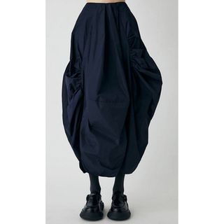 エンフォルド(ENFOLD)のエンフォルド メモリータフタ DEFORMED SKIRT36(ロングスカート)