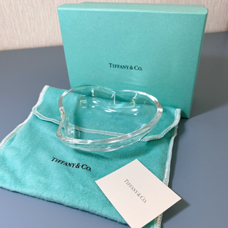 ティファニー(Tiffany & Co.)のTiffany & Co.ガラス小物入れ 箱、保存袋付き 美品(小物入れ)