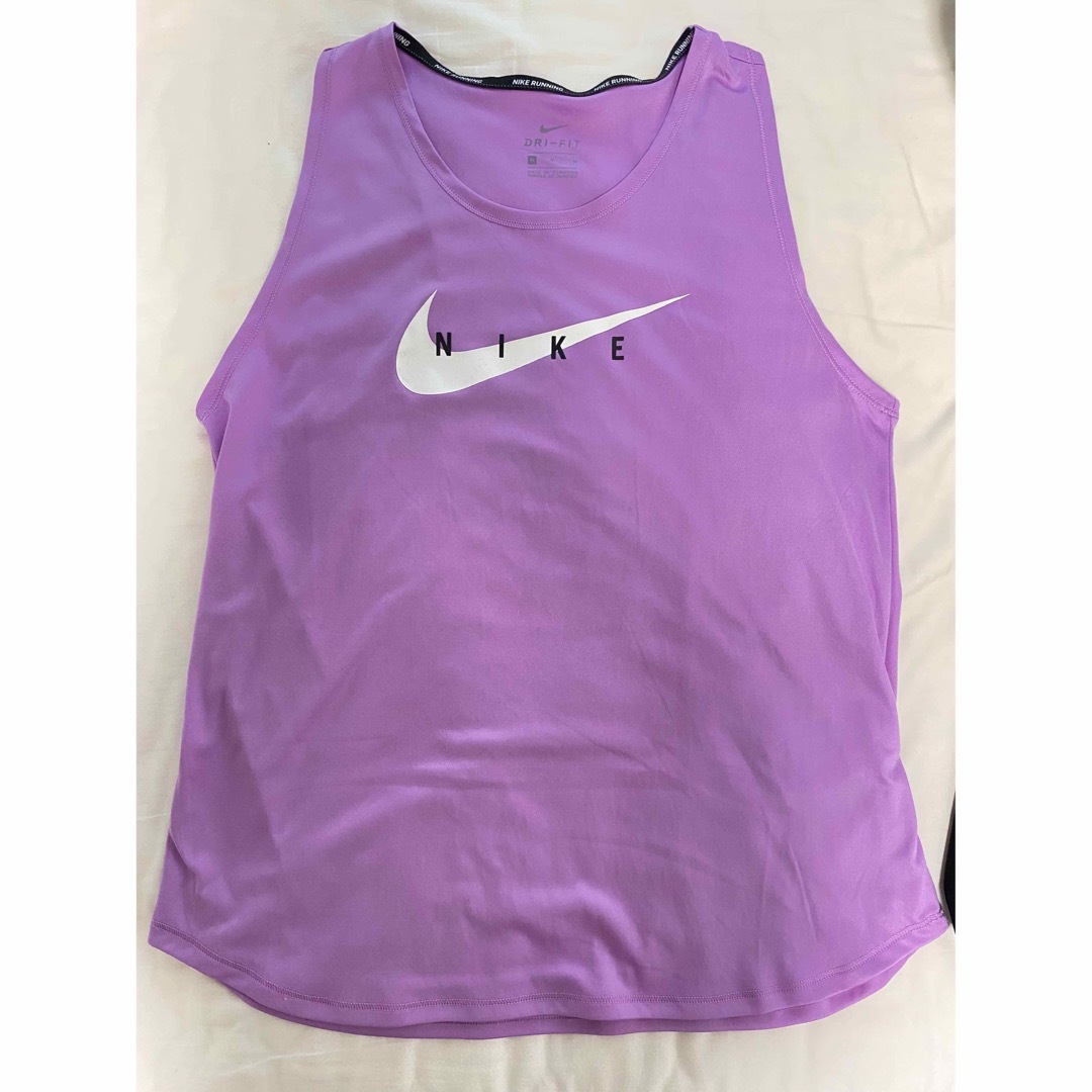 NIKE(ナイキ)の新品‼️ ナイキ　ウェア スポーツ/アウトドアのランニング(ウェア)の商品写真