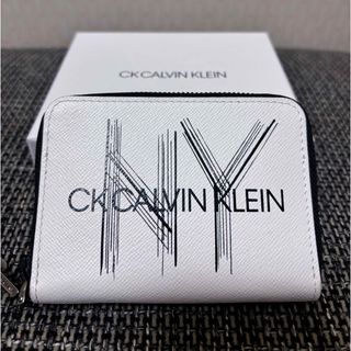 カルバンクライン(Calvin Klein)の人気の白　カルバンクライン キーケース ラウンドファスナー (キーケース)