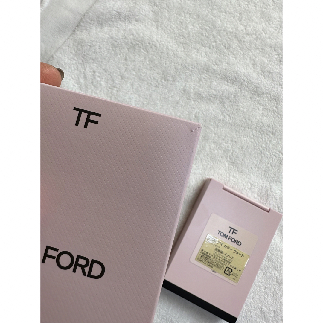 TOM FORD BEAUTY(トムフォードビューティ)のトムフォード★アイシャドウ★フォビドゥンピンク新品 コスメ/美容のベースメイク/化粧品(アイシャドウ)の商品写真