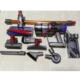 ダイソン(Dyson)の□ダイソン V10-sv12 fluffy □メンテ済み/動作及び程度良好品！(掃除機)