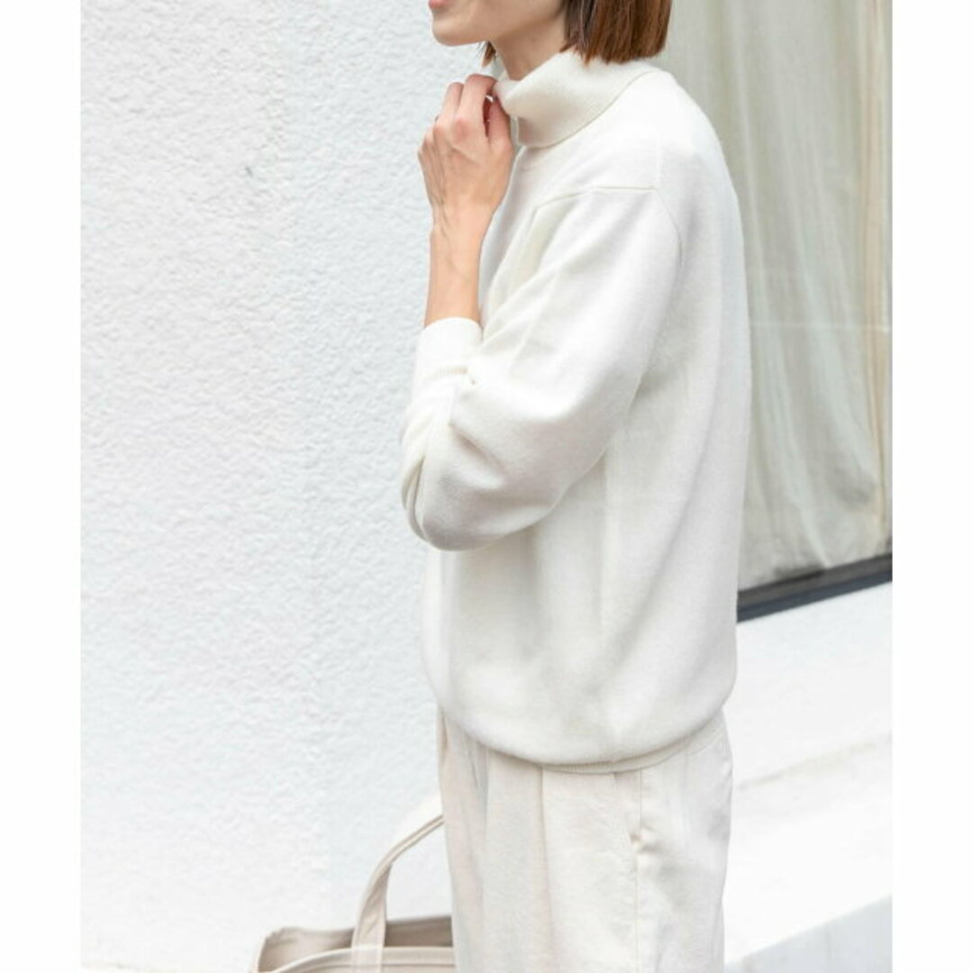 URBAN RESEARCH DOORS(アーバンリサーチドアーズ)の【IVORY】FORK&SPOON カシミアブレンドタートルネックニット レディースのトップス(ニット/セーター)の商品写真