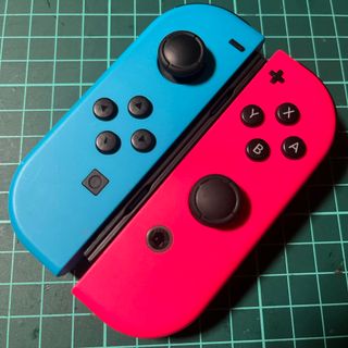 ニンテンドースイッチ(Nintendo Switch)のジョイコン  ★ネオンブルー・ネオンピンク★  作動品(家庭用ゲーム機本体)