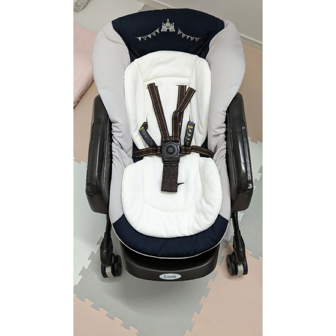 コンビ ハイローチェア ネムリラ