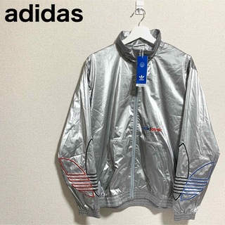 アディダス(adidas)の★新品★adidas ナイロンジャケット メンズM シルバー トレフォイルロゴ(ナイロンジャケット)