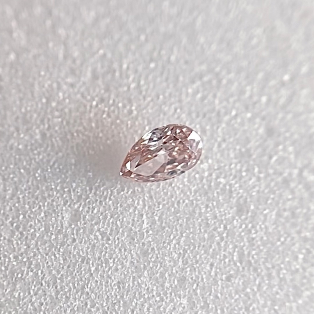 0.048ct 天然ピンクダイヤモンド FANCY LIGHT PINK