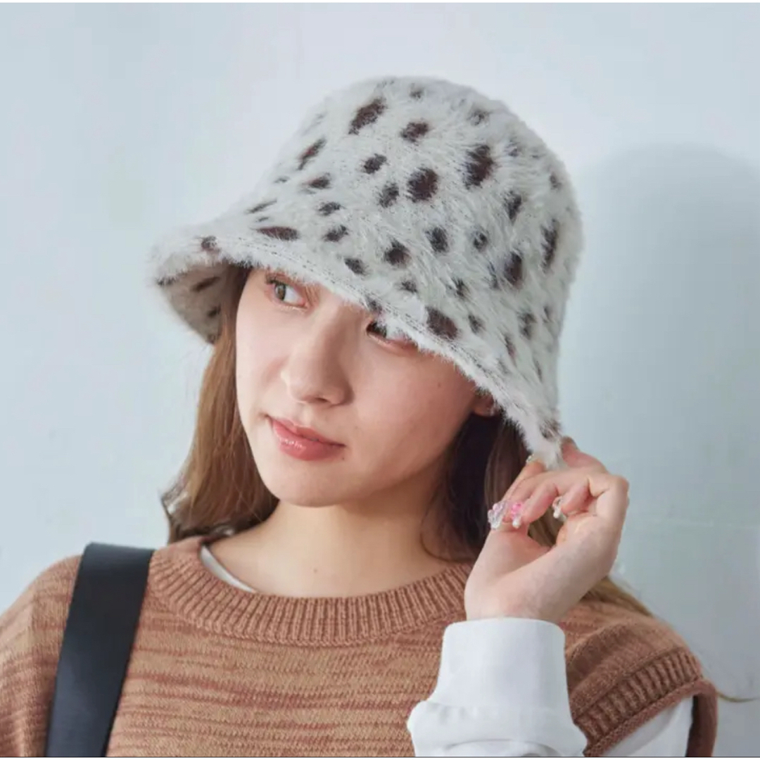 【新品】  アンゴラメトロハット 韓国 韓国ファッション　バケットハット レディースの帽子(ハット)の商品写真