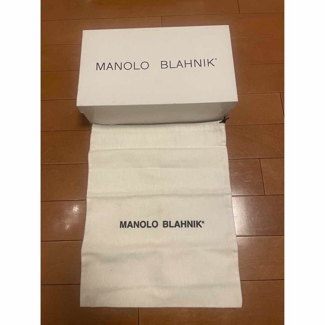 MANOLO BLAHNIK(マノロブラニク)のマノロブラニクのパンプス レディースの靴/シューズ(ハイヒール/パンプス)の商品写真