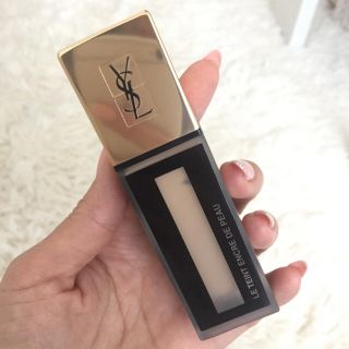 イヴサンローランボーテ(Yves Saint Laurent Beaute)のイヴサンローラン♥️リキッドファンデーション(ファンデーション)