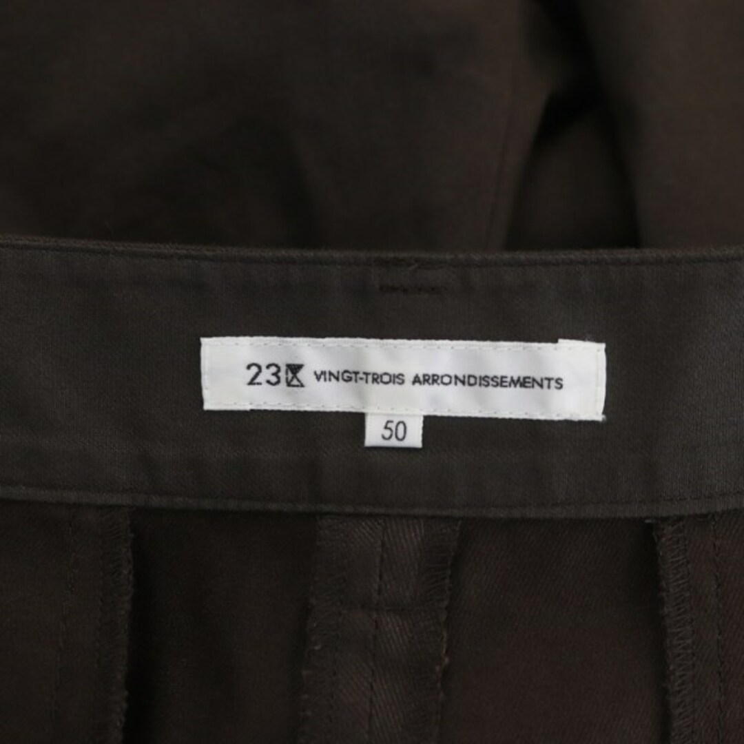 23区(ニジュウサンク)の23区 オンワード樫山 ストレートパンツ タック リネン 50 茶色 メンズのパンツ(スラックス)の商品写真