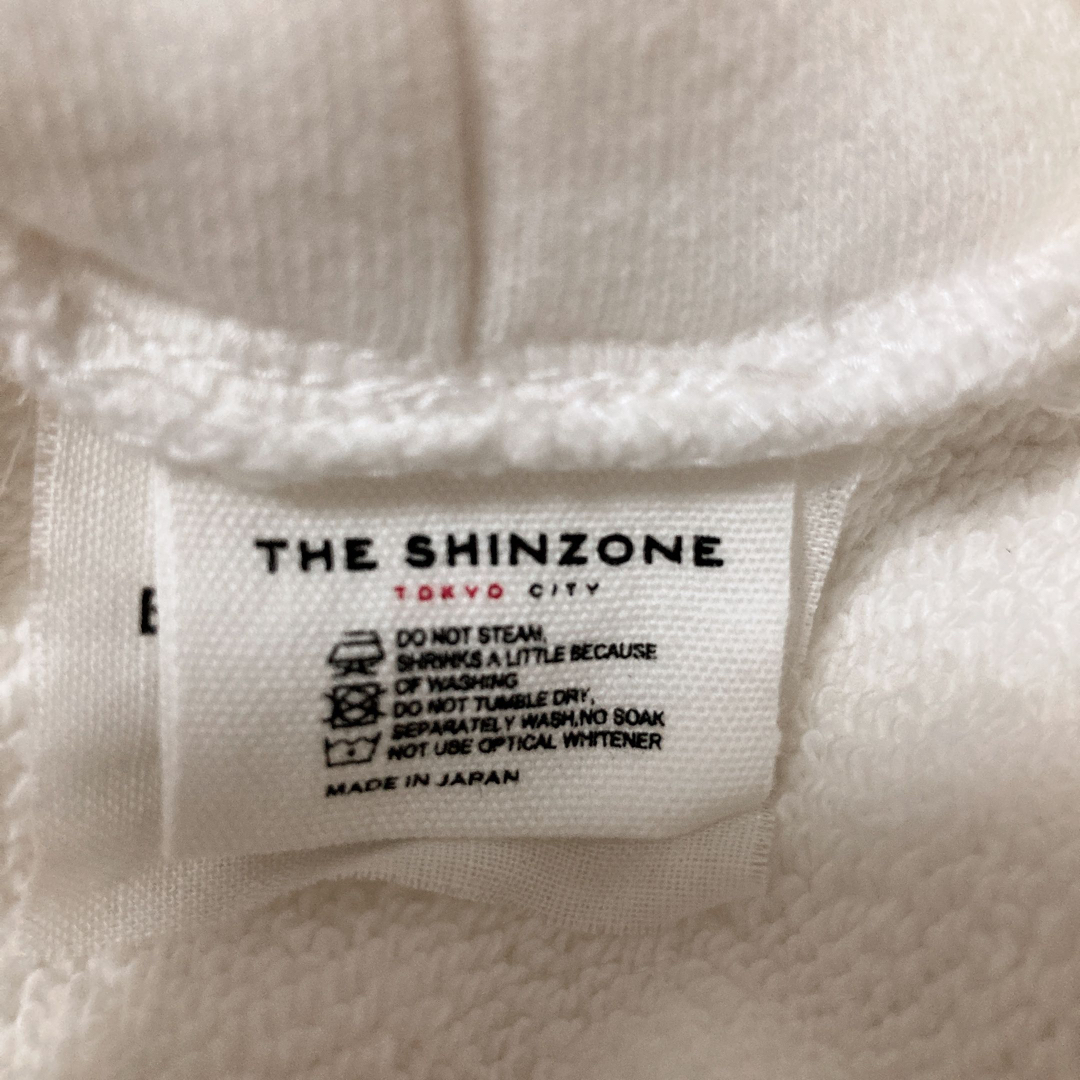 Shinzone(シンゾーン)のshinzone コモンパーカー 有楽町限定 レディースのトップス(パーカー)の商品写真