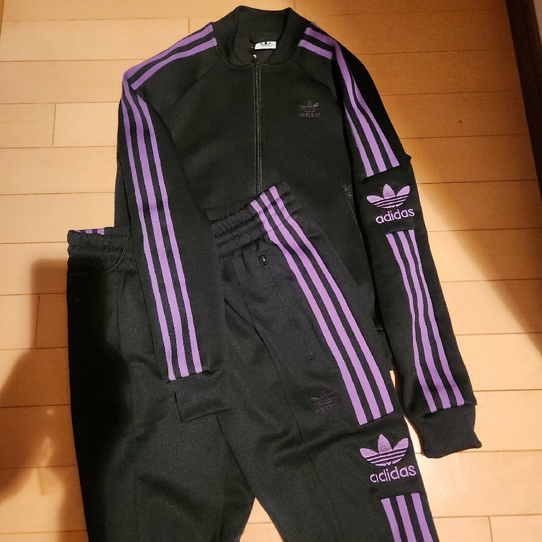 adidasショップ購入!!ジャージ 上下セット 黒×紫 | フリマアプリ ラクマ