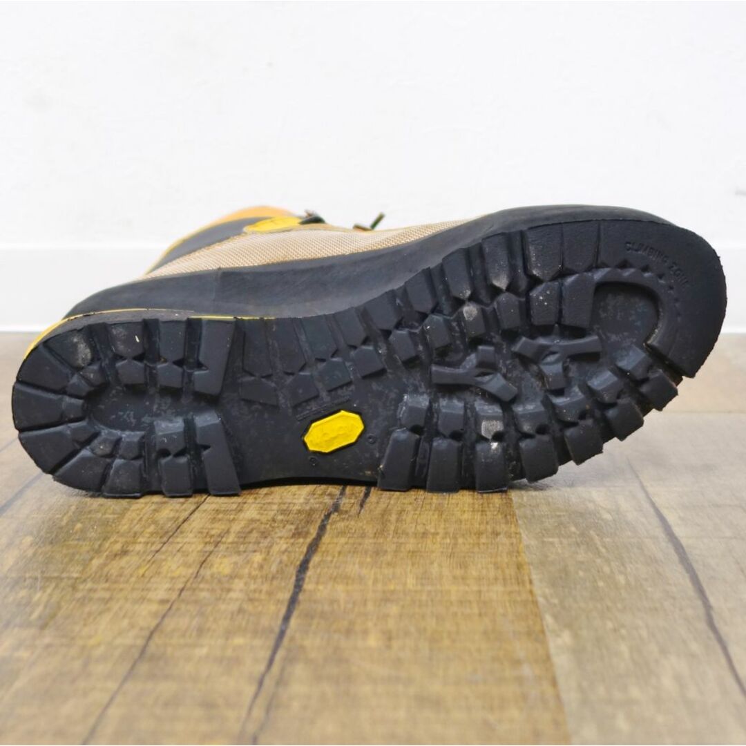 SCARPA(スカルパ)の美品 スカルパ SCARPA CHARMOZ GTX シャルモ ゴアテックス EU42 26.7cm相当 セミワンタッチアイゼン対応 登山靴 シューズ アウトドア スポーツ/アウトドアのアウトドア(登山用品)の商品写真