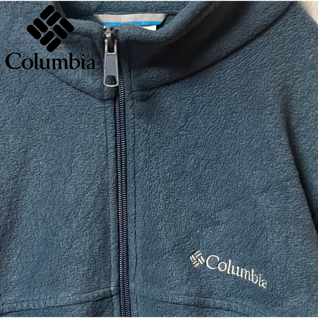 Columbia(コロンビア)のColumbia コロンビア ネイビー　フリース 刺繍ロゴ ビックシルエット メンズのジャケット/アウター(ブルゾン)の商品写真