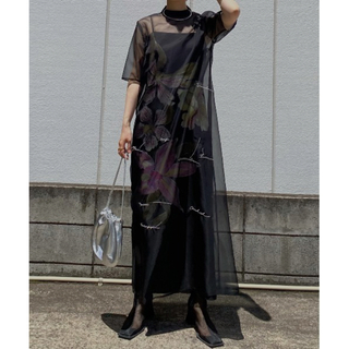 アメリヴィンテージ(Ameri VINTAGE)のAMERI SHEER LAYERED DRESS(ロングワンピース/マキシワンピース)