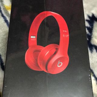 ビーツバイドクタードレ(Beats by Dr Dre)のヘッドホン  beats  レッド 新品未使用！最終値下げ価格♡早い者勝ち(ヘッドフォン/イヤフォン)