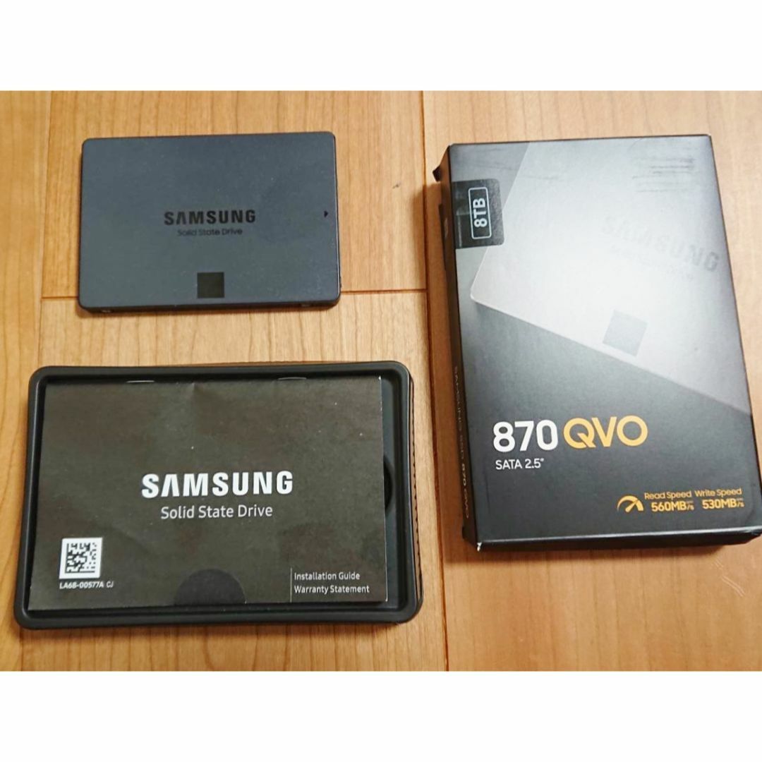 美品◇Samsung 870 QVO SATA SSD 8TB