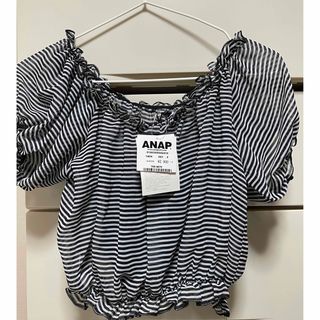 アナップ(ANAP)のANAP アナップ トップス　へそ出し　ショートトップス(Tシャツ(半袖/袖なし))