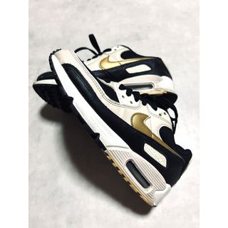 ナイキ(NIKE)のNIKE AIR MAX 90 ナイキ エアマックス ブラック ゴールド 白(スニーカー)