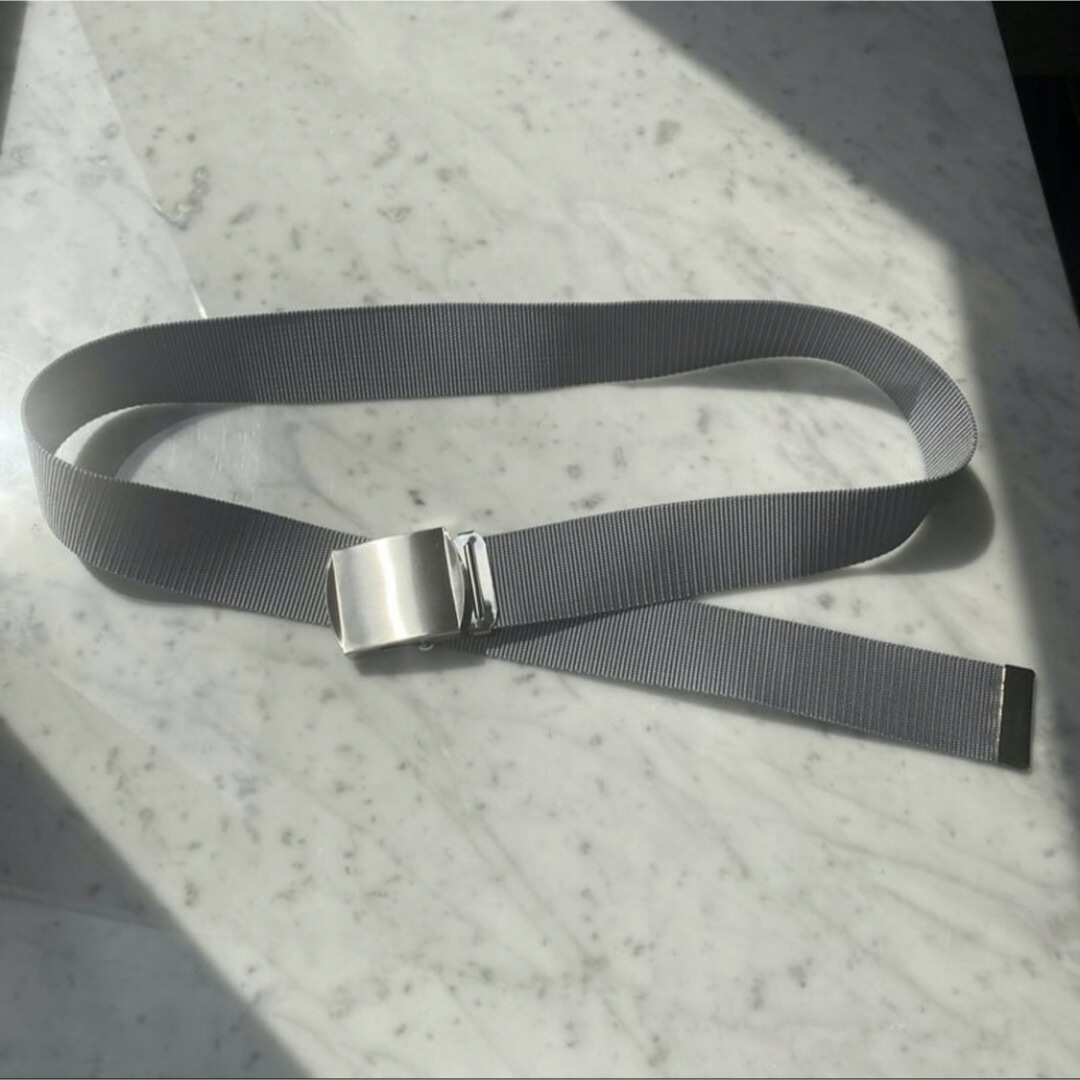 ZOE Roller belt / gray ×silver レディースのファッション小物(ベルト)の商品写真