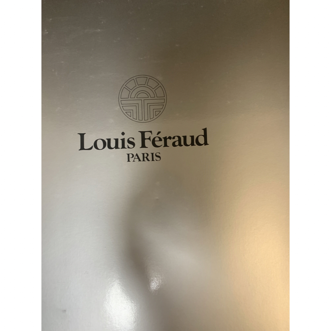 Louis Féraud Paris 綿毛布 インテリア/住まい/日用品の寝具(毛布)の商品写真