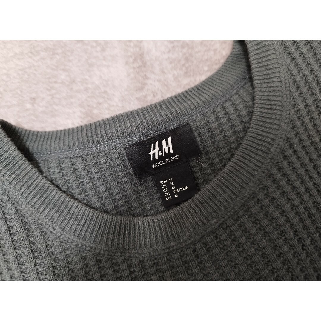 H&M(エイチアンドエム)のH&M エイチ・アンド・エム バイカラーニット メンズのトップス(ニット/セーター)の商品写真
