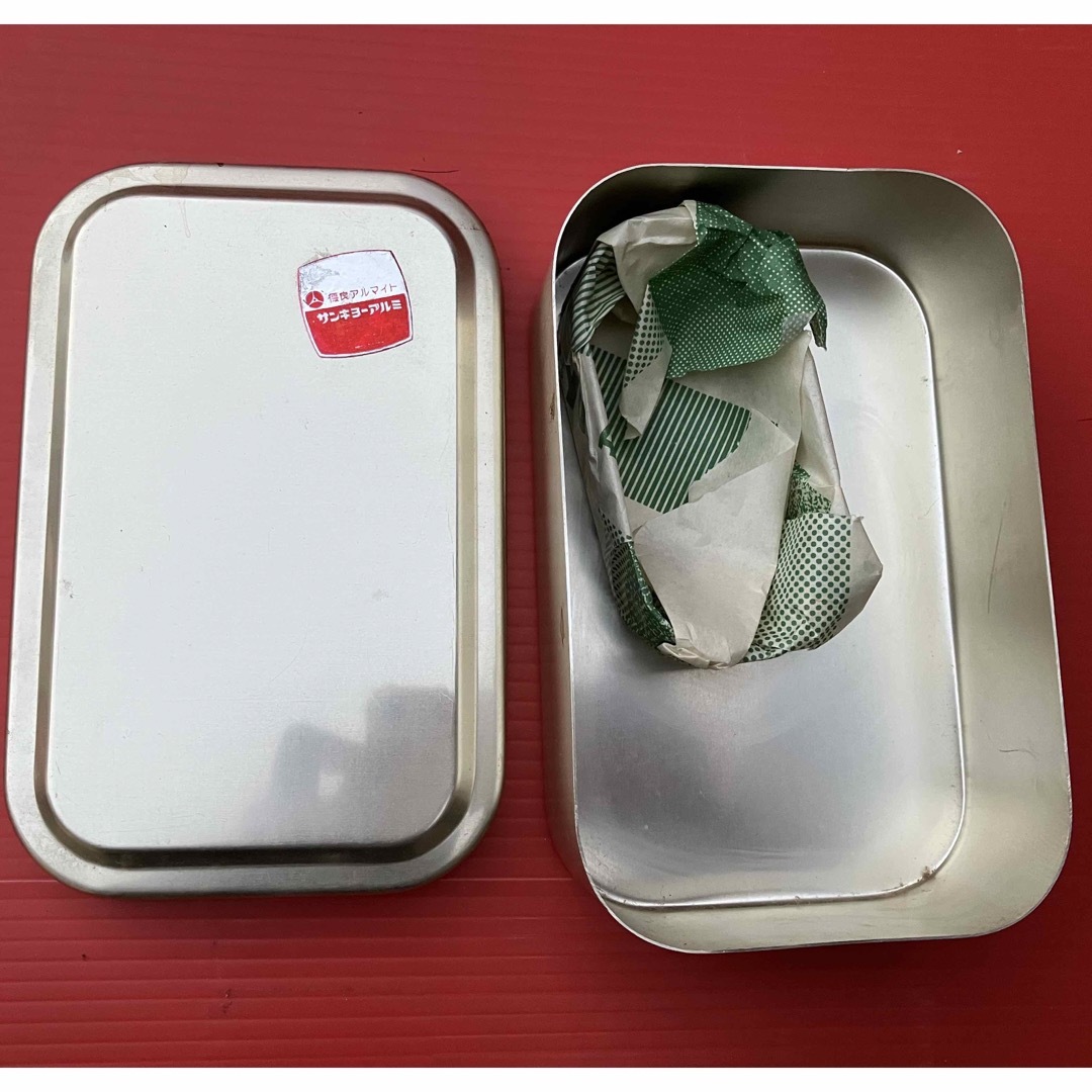 【新品】三協アルミ アルミ弁当 お弁当箱 レトロ インテリア/住まい/日用品のキッチン/食器(弁当用品)の商品写真