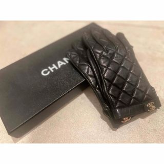 CHANEL シャネル 手袋 チョコバー アパレル 冬 防寒 小物 レザー  スエード   ブラック 黒 レディース【品】