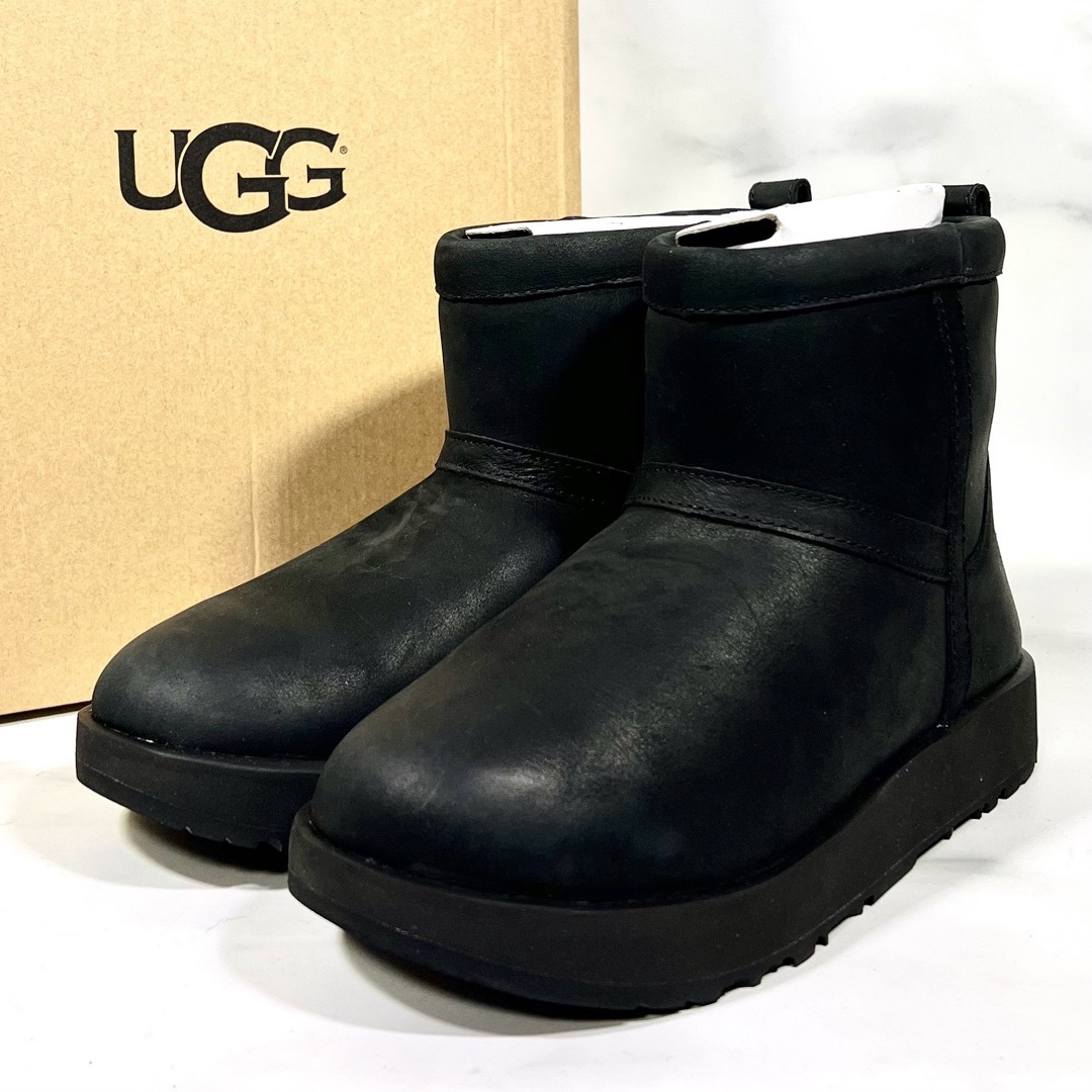 UGG - 【レア新品未使用】UGG クラシックミニ L WP ビブラム ブーツ 黒 ...