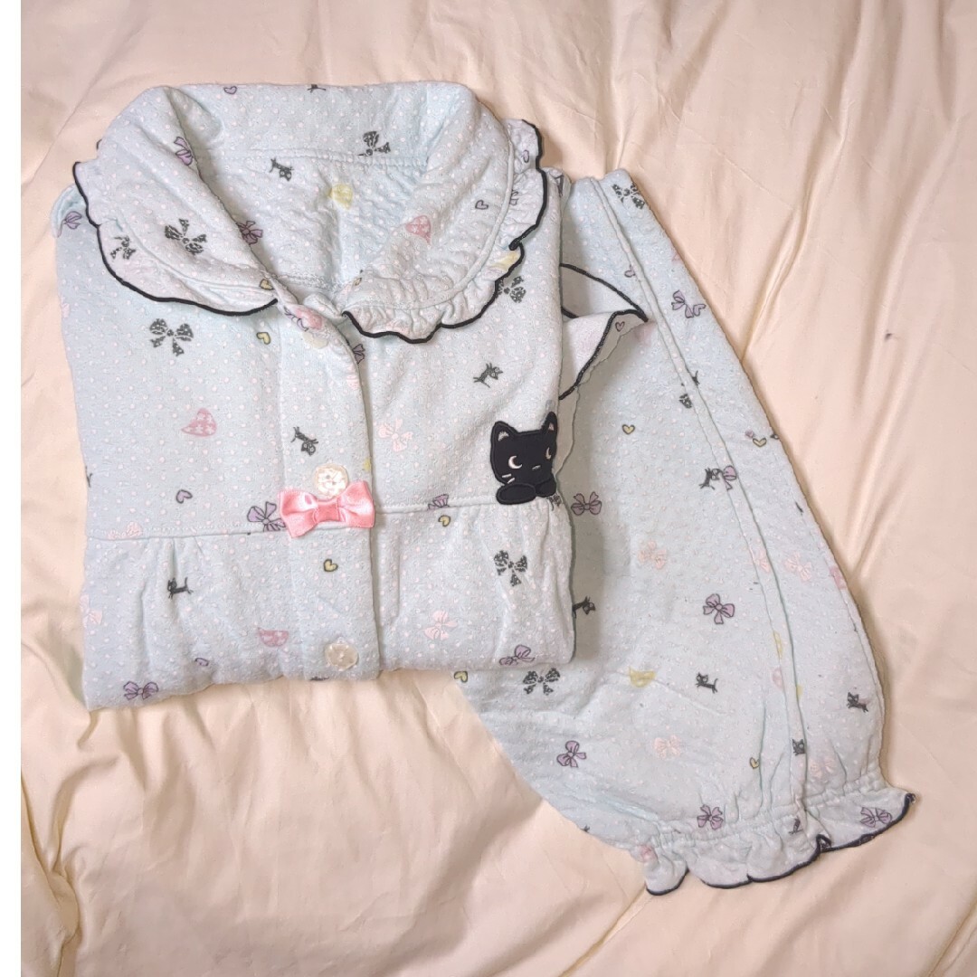 ダブルガーゼの前開きパジャマ　140 キッズ/ベビー/マタニティのキッズ服女の子用(90cm~)(パジャマ)の商品写真