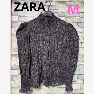 ザラ(ZARA)のZARA フラワー柄　トップス(シャツ/ブラウス(長袖/七分))