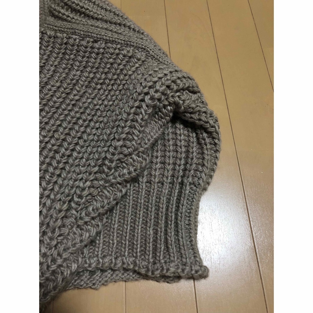 H&M(エイチアンドエム)のふかふかたまご様専用　新品⭐︎タグ付⭐︎H&M チャンキーニット　ニットウエア レディースのトップス(ニット/セーター)の商品写真