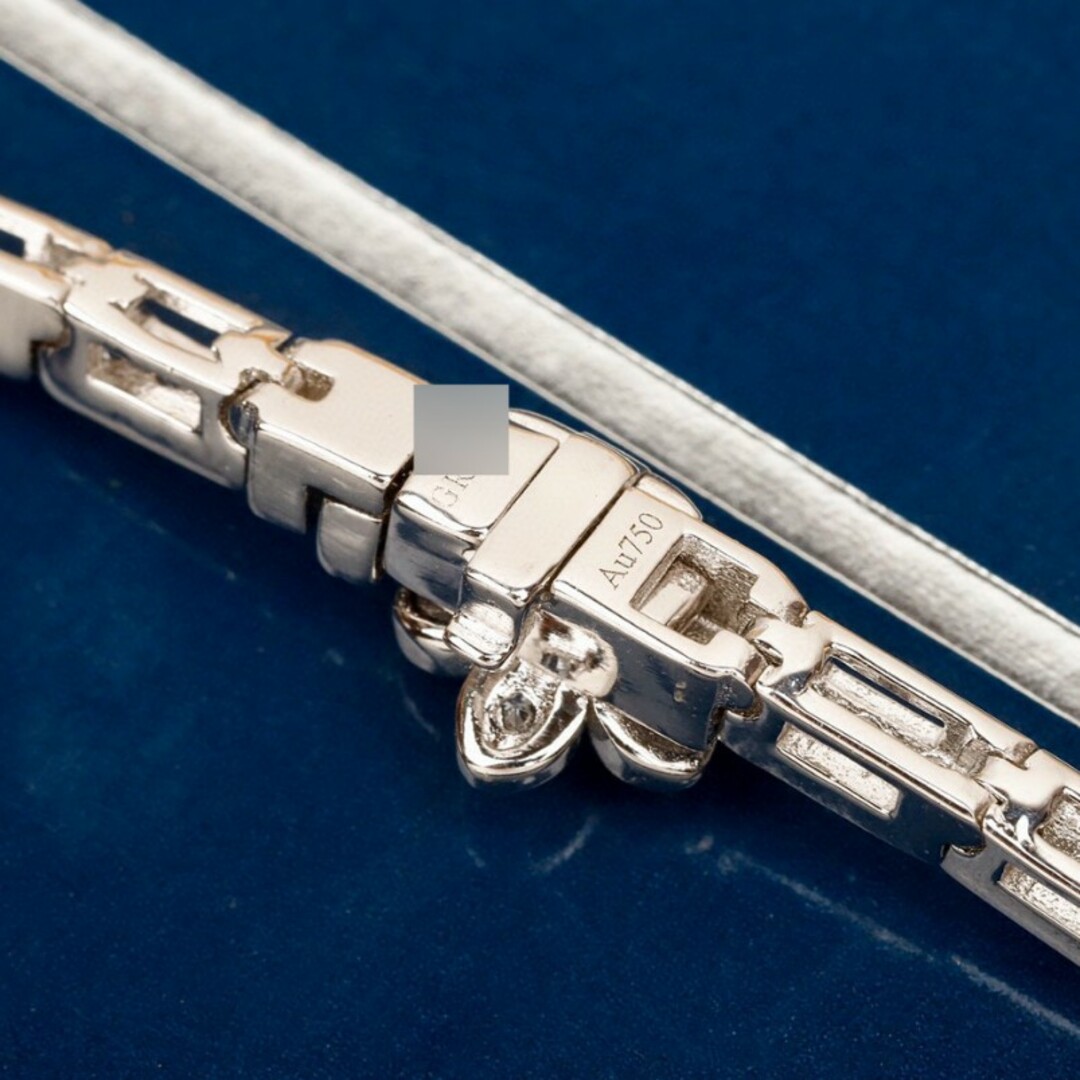 ワイルドフラワー　人工ダイヤモンドネックレス レディースのアクセサリー(ネックレス)の商品写真
