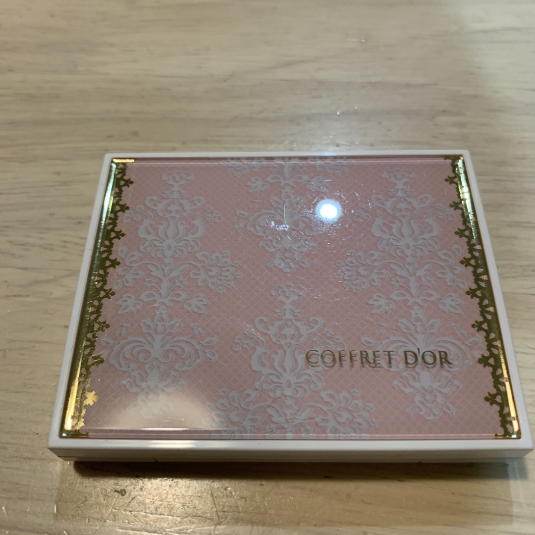 COFFRET D'OR(コフレドール)のコフレドール　3Dグラデーションアイズ01 コスメ/美容のベースメイク/化粧品(アイシャドウ)の商品写真