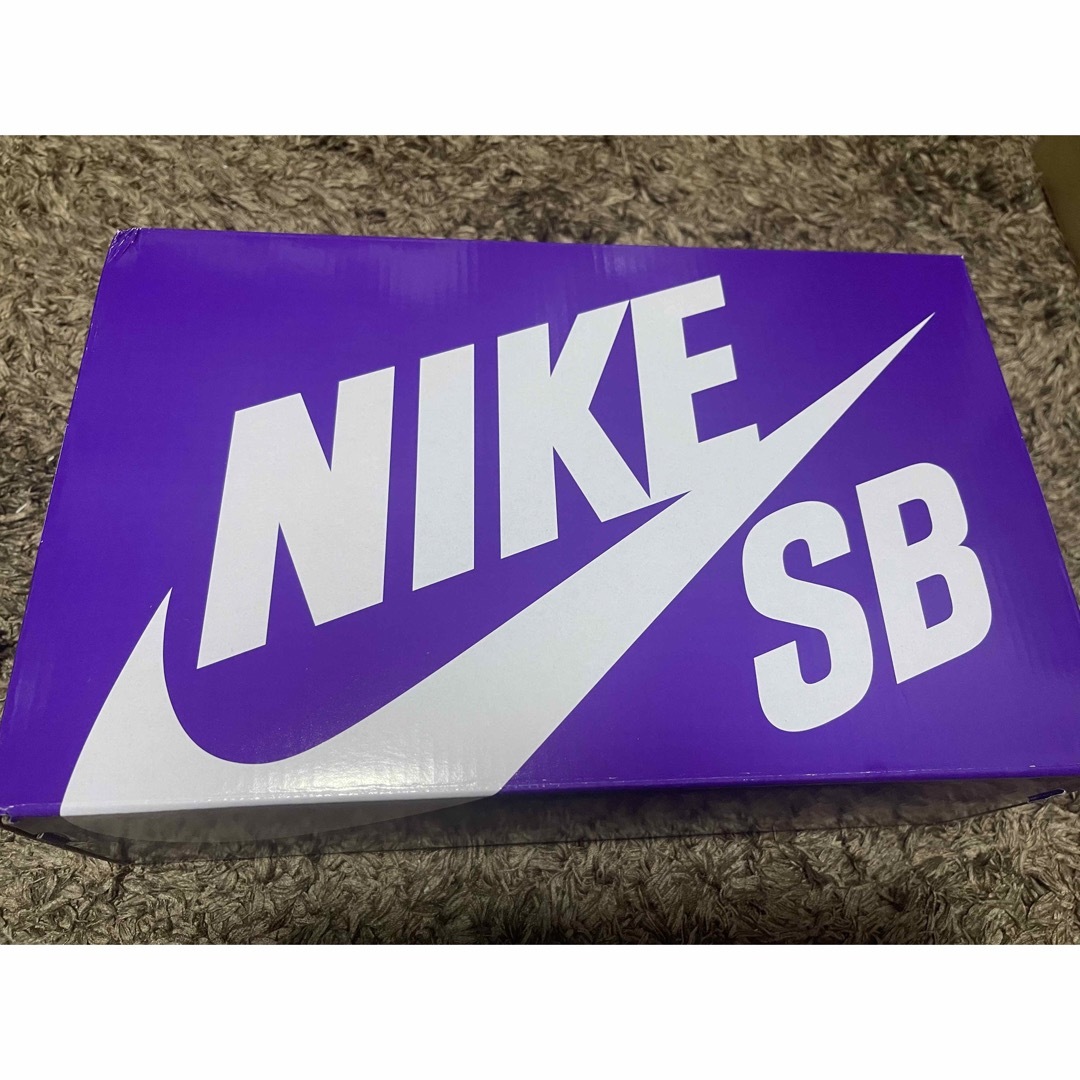 NIKE(ナイキ)の【新品/入手困難/大人気モデル】NIKE SBダンクロー ブラックガム メンズの靴/シューズ(スニーカー)の商品写真