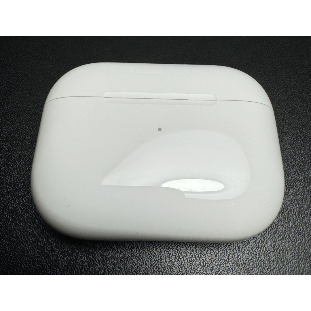 Apple(アップル)のAppIe AirPods Pro（第2世代） Lightning スマホ/家電/カメラのオーディオ機器(ヘッドフォン/イヤフォン)の商品写真