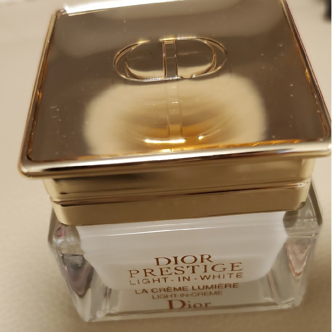 Dior(ディオール)のDiorプレステージホワイトルミエール コスメ/美容のスキンケア/基礎化粧品(フェイスクリーム)の商品写真