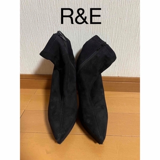 アールアンドイー(R&E)のR&E ピンヒール ブーツ(ブーツ)