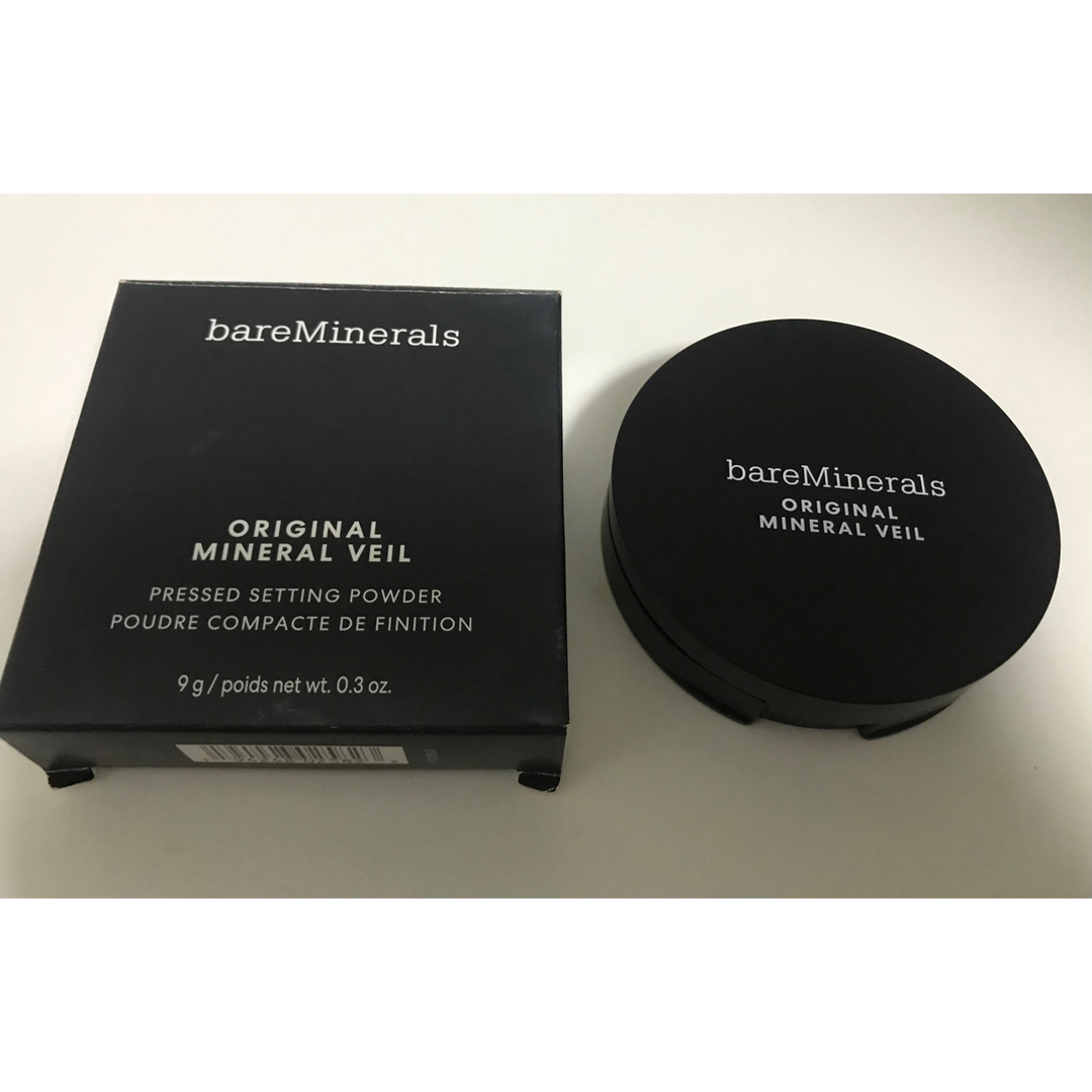 bareMinerals(ベアミネラル)のオリジナルミネラルベールプレストパウダー　トランスルーセント コスメ/美容のベースメイク/化粧品(フェイスパウダー)の商品写真