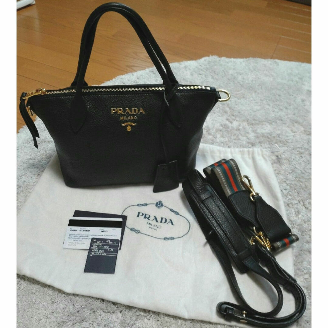 PRADA(プラダ)の☆新品同様☆PRADA 2way ハンドバッグ レディースのバッグ(ハンドバッグ)の商品写真