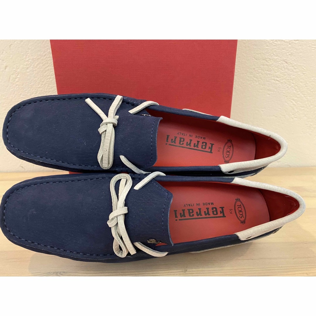 トッズ TOD'S フェラーリ スウェード ドライビングシューズ - 靴 トッズ TOD'S フェラーリ スウェード ドライビングシューズ - 靴